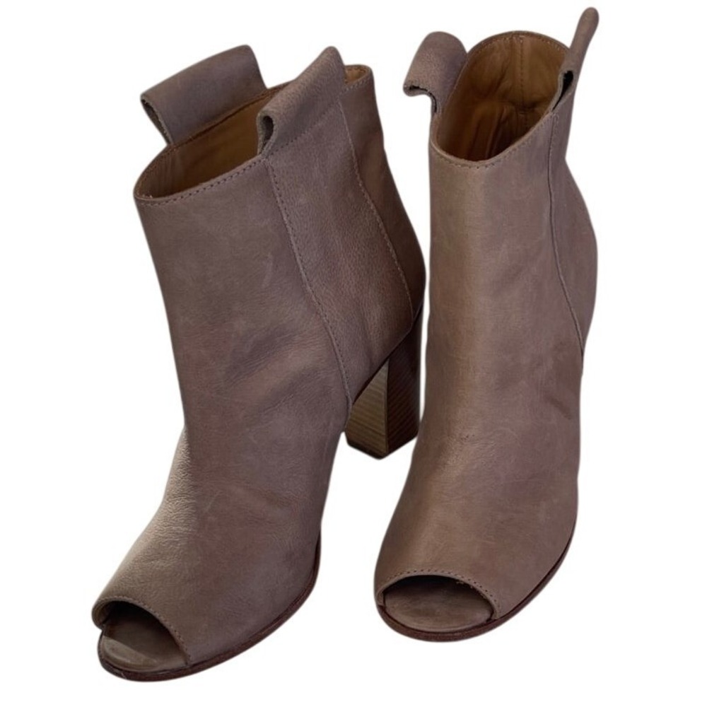 Kenneth Cole Vero Cuoio Ankle Bootie 36/5.5 Peep Toe Leather Club City Going Out